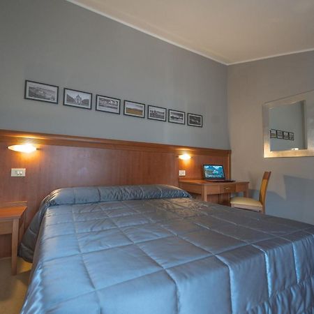 Hotel Moderno Assisi Luaran gambar