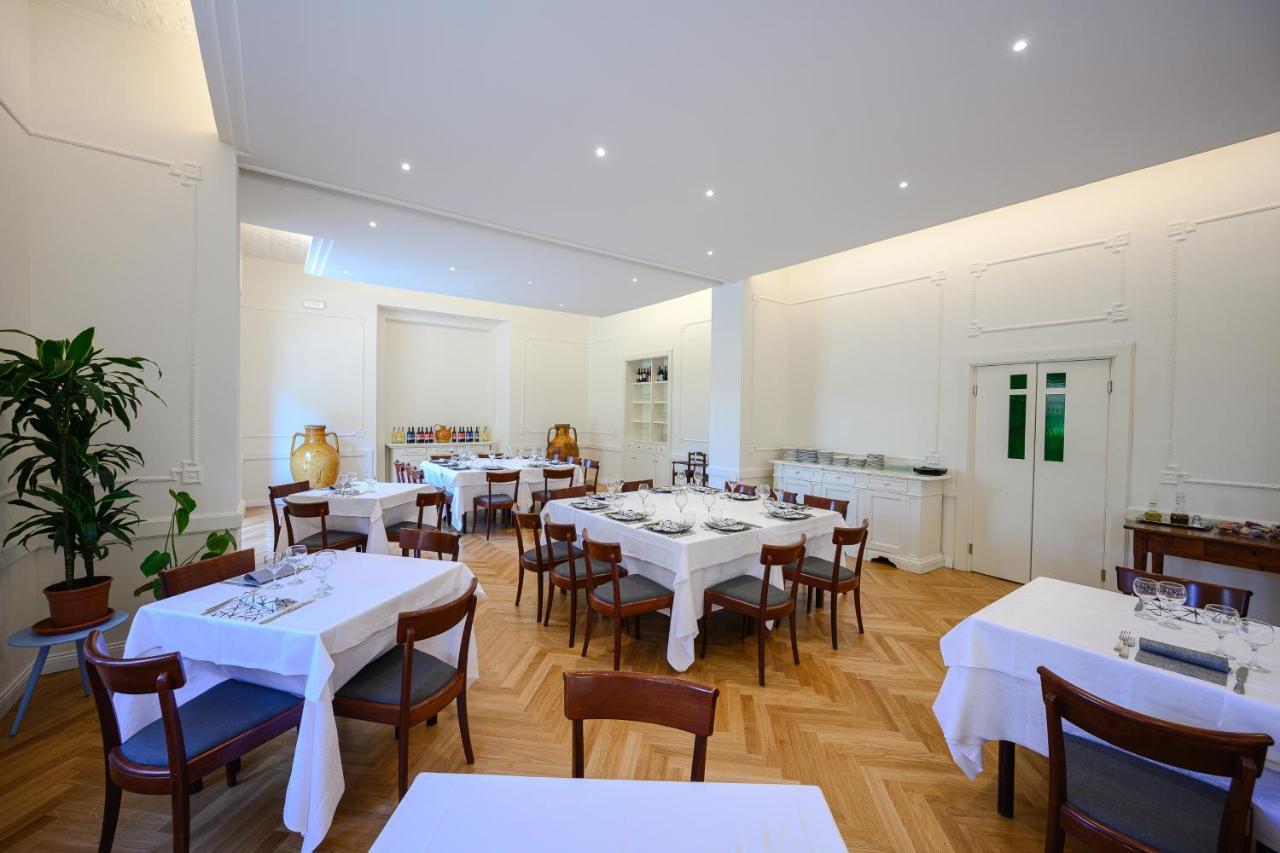 Hotel Moderno Assisi Luaran gambar