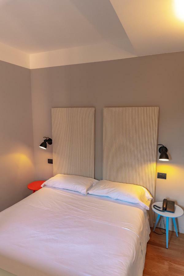 Hotel Moderno Assisi Luaran gambar