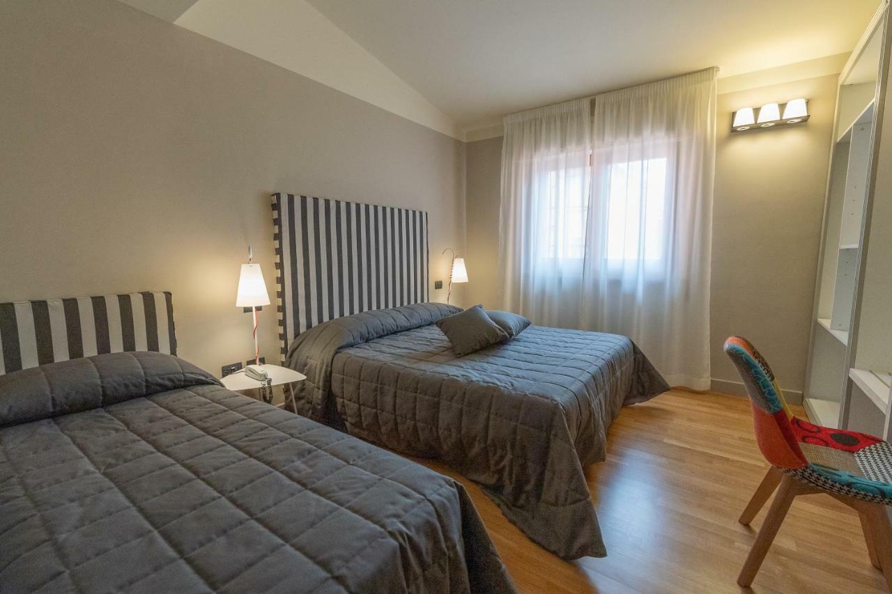 Hotel Moderno Assisi Luaran gambar
