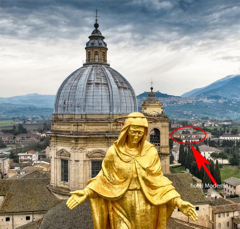 Hotel Moderno Assisi Luaran gambar