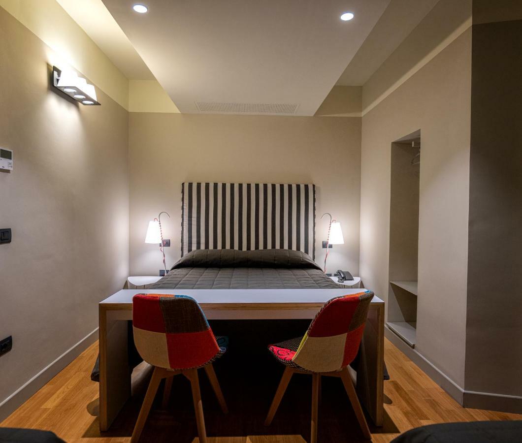 Hotel Moderno Assisi Luaran gambar